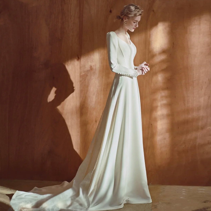 2024 Simple Boho Wedding Dress V-neck Long Sleeves Buttons Soft Satin A-line Bridal Party Gown Custom Made For Woman Vestido De Noiva