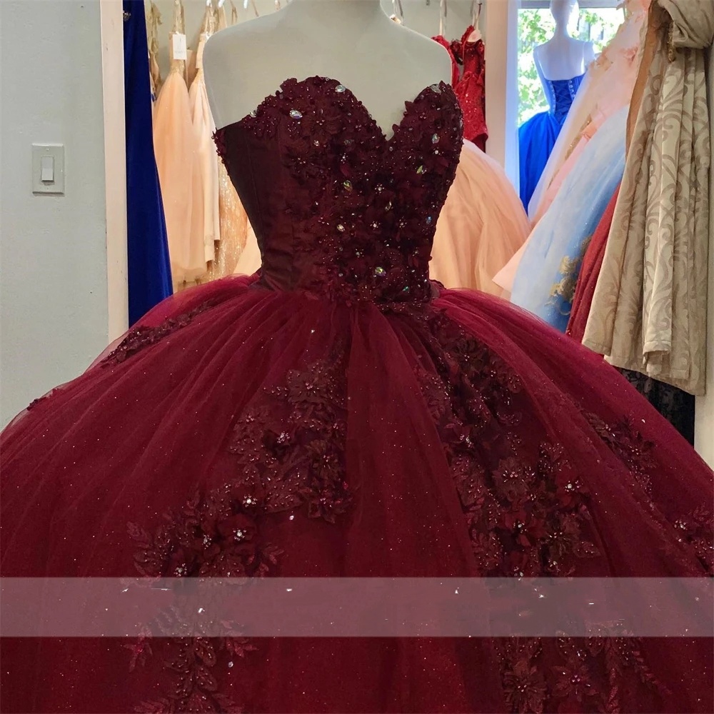 Red Sweetheart Ball Gown Quinceanera Dresses For Girls Beaded Celebrity Party Gowns Lace Up Back Graduation Appliques Prom Dress