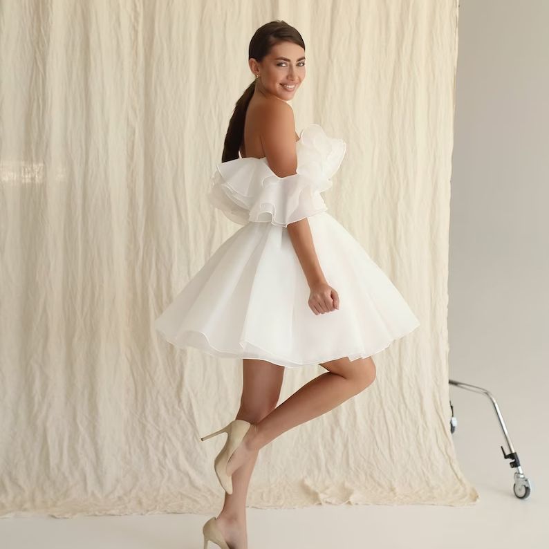 Newest Short Wedding Dress 2024 Litter White Bridal Dresses Off the Shoulder Ruffles Organza Bride Party Gowns Summer Beach Vestidos De Novias