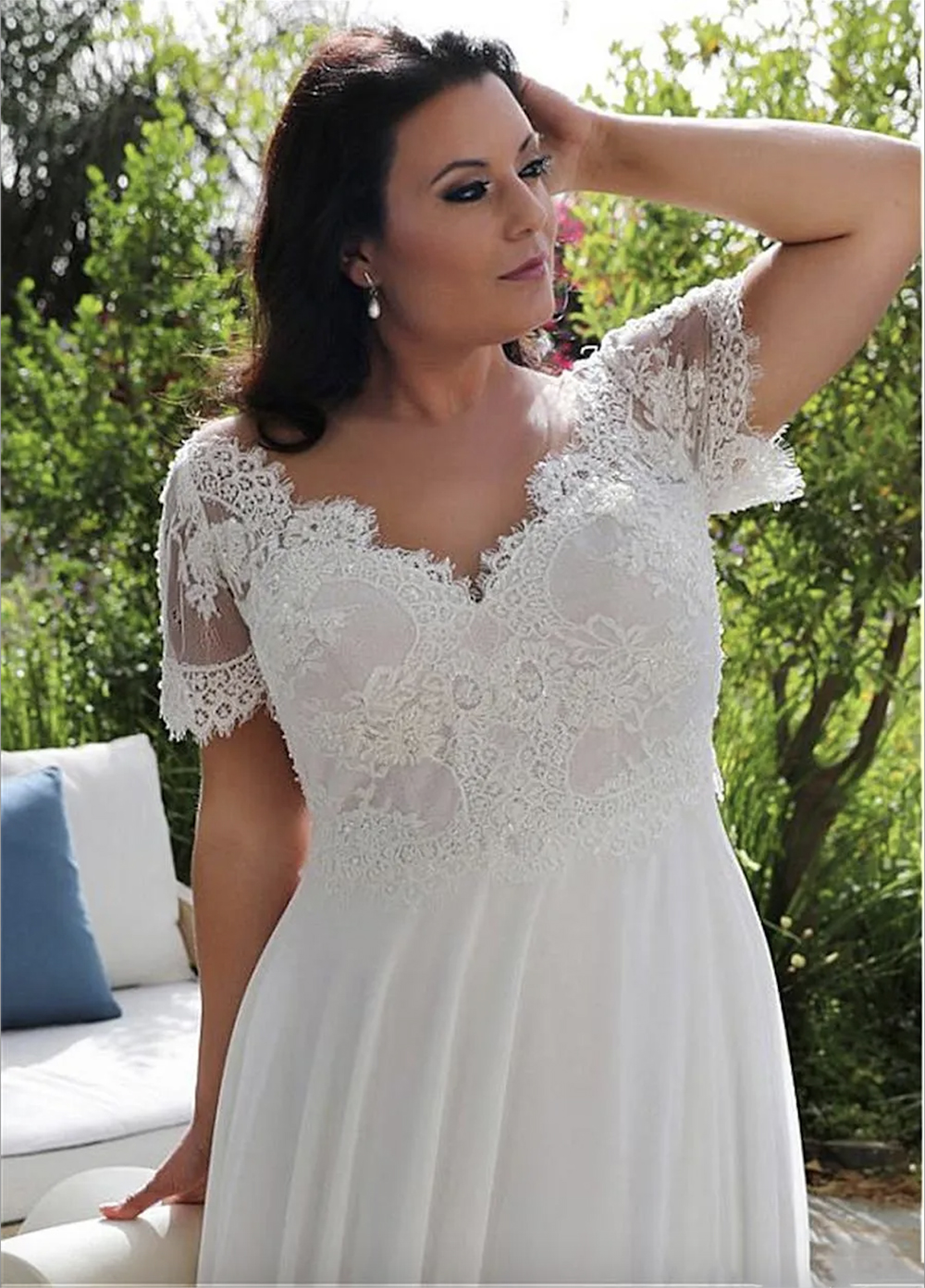 Plus Size Chiffon Wedding Dresses Sheer V Neck Lace Appliqued Bridal Gowns A Line Short Sleeve Wedding Dress robe de mariee