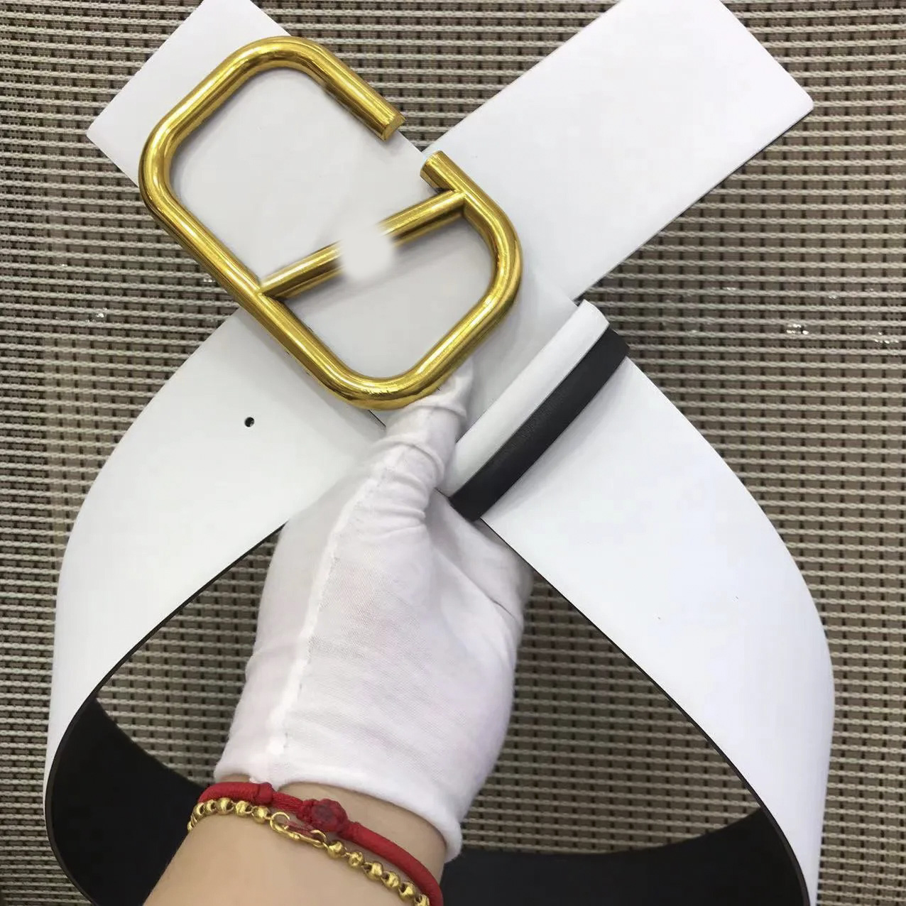 Designer Belts for Women Ggerenuine Leather Gold Big Letter Buckle Belt V Woman Dress Suit Girdle Waistband Reversible Width 7cm Top Quality