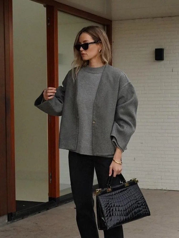 Womens Jackets Coat Grey Elegant Button Long Sleeve Female Coats Autumn Winter Fashion Vneck Loose Ladies Short 231212