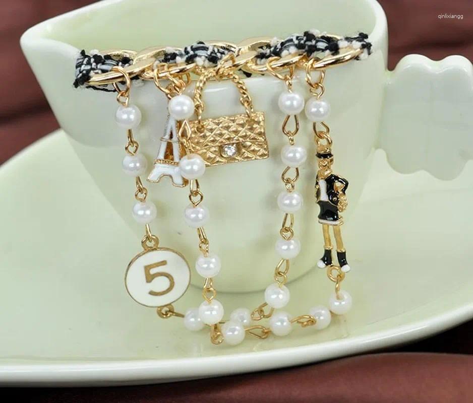 Brooches Fashion Cloth Twisted Pearl For Women Coat Link Pins Hanging Style Brooch Summer Jewelry 2023