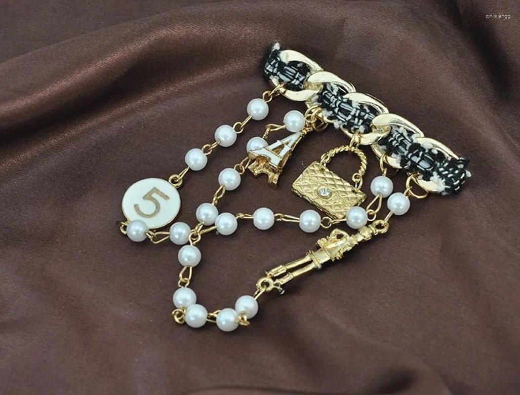 Brooches Fashion Cloth Twisted Pearl For Women Coat Link Pins Hanging Style Brooch Summer Jewelry 2023