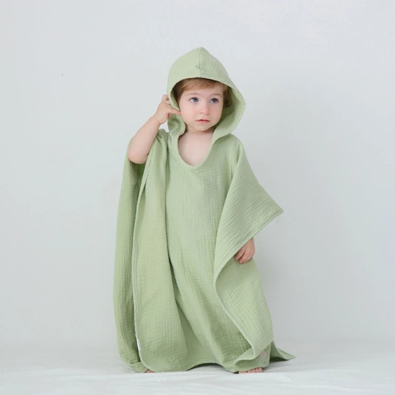 Towels Robes Baby Bath Towel born Cape Towels Cotton Hooded Beach Towel Soft Poncho Kids Bathing Stuff Infant Washcloth Drop 231212