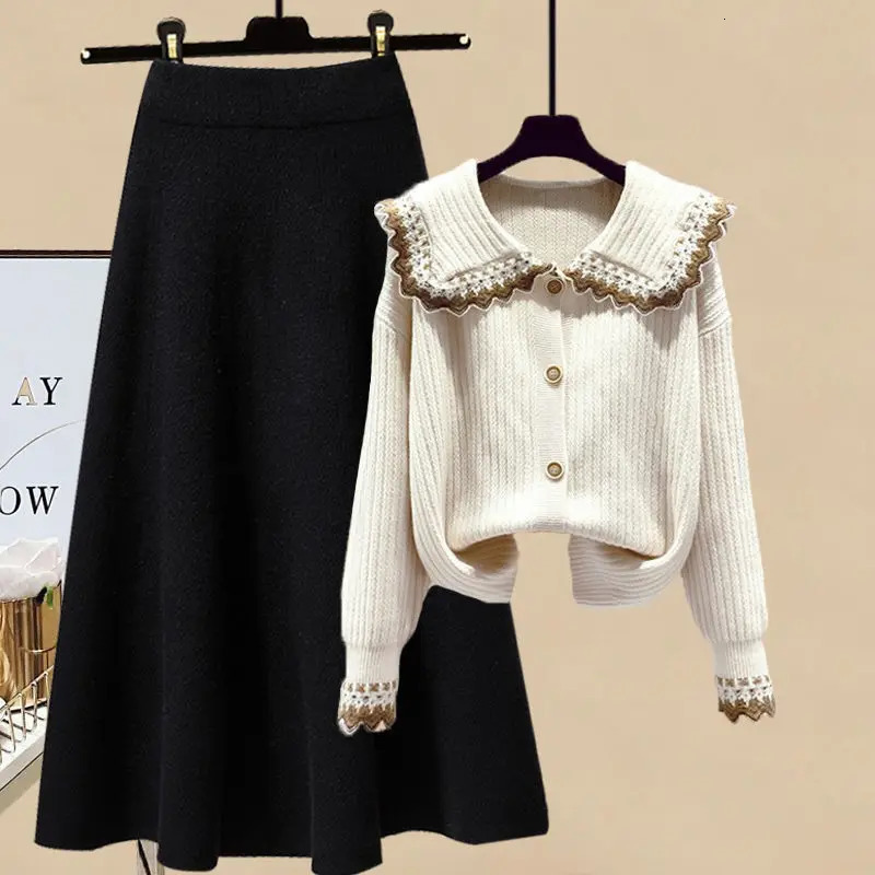 Two Piece Dress Autumn and Winter Suit Women Korean Fashion Casual Long Sleeve Sweater Slim Skirt Elegant Women's Two Piece Set 231213