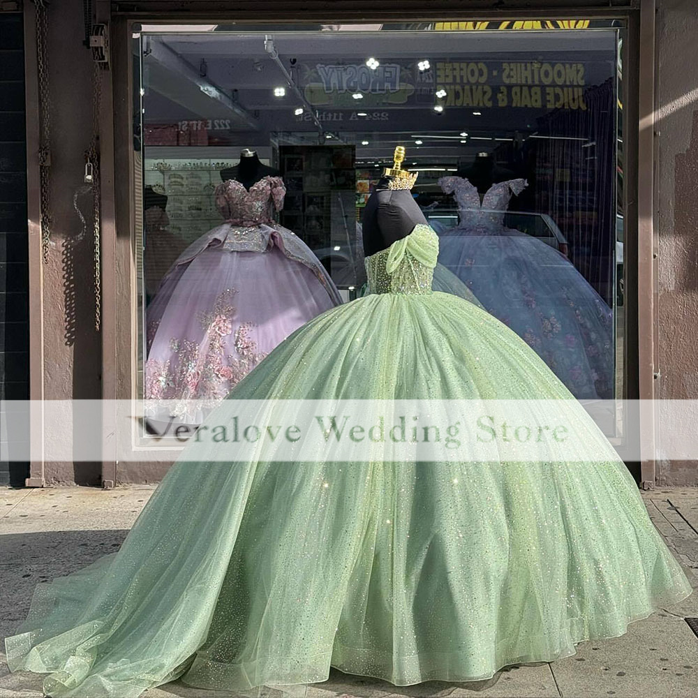 Sparkly Quinceanera Dresses Off The Shoulder Green Ball Gown Prom Dress Vestidos De 15 Anos Quinceaneras