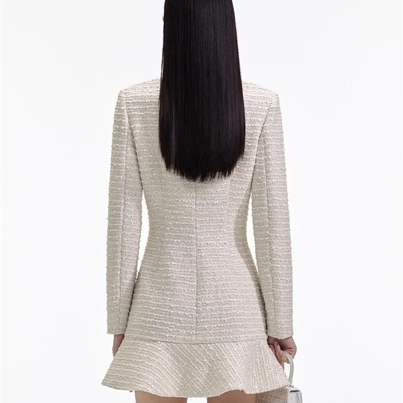 Casual dress 2026 new twill small perfume style round neck long sleeve off white underwear fashion