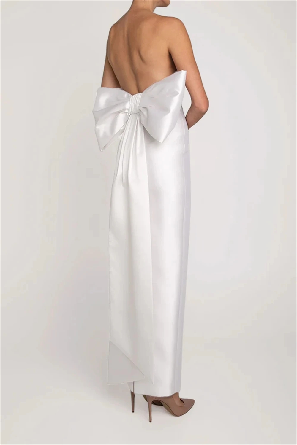 2025 Elegant White Prom Dress Long Big Bow Backless Strapless Simple Satin Pageant Evening Dresses Formal Gowns Robe De Soiree