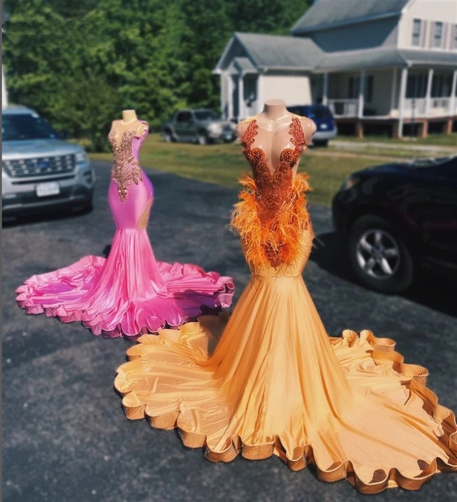 Neck 2024 Orange O Evening for Black Girls Beaded Crystal Birthday Party Gowns Mermaid Feathers Long Prom Dresses Robe De Bal