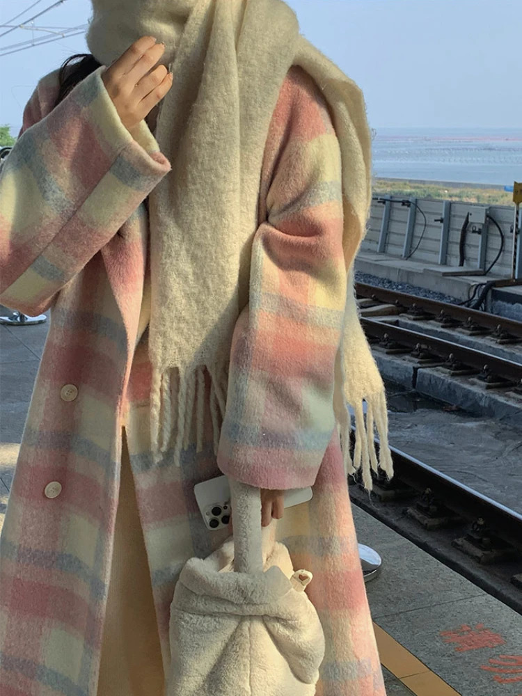 Women's Wool Blends Winter Rainbow Woollen Overcoat Women Casual Plaid Long Coats Office Lady Y2k Clothing Korean Fashion Trench Coats Jacket 231
