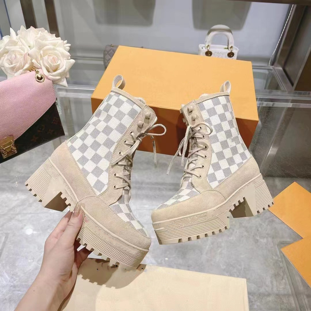 Laureate Platform Desert Boot Women Boots Designer Boot Luxury high quality Mefropolis Flat Ranger Chunky heel Frenum Martens boots 16