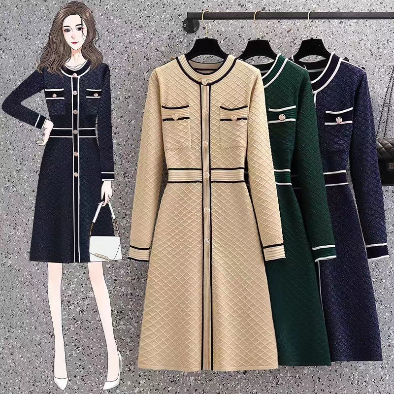 Designer's Women's 2023 Autumn/Winter New Slightly Fat MM Single breasted Bright Silk Waist Slimming and Age Reducing Waist Covering Dress