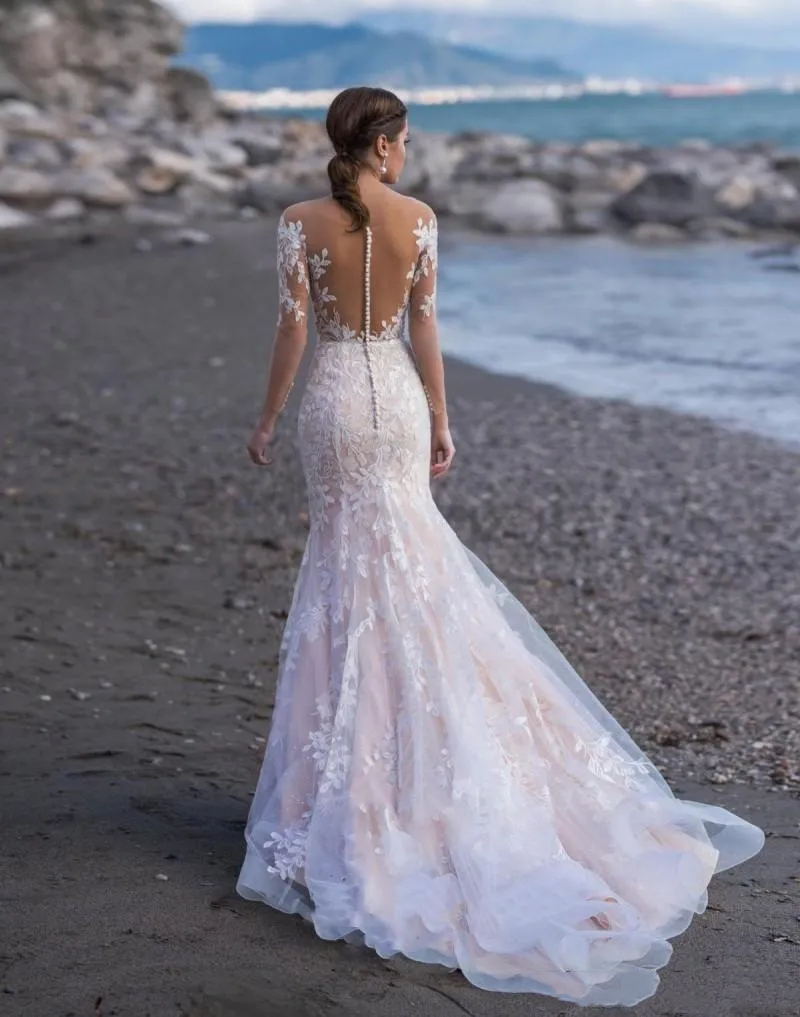 Beach Long Sleeves Lace Wedding Dress Court Train Illusion Back Sexy Long Bohemian Bridal Gowns vestido de novia Gorgeous Ivory And Nude Bohemian Robe