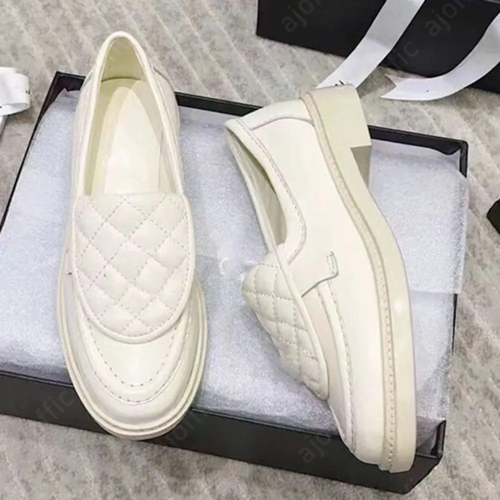 Designer luxury dress chunky heels sandals double letter Printing leather flat bottom women classic shoes sandal