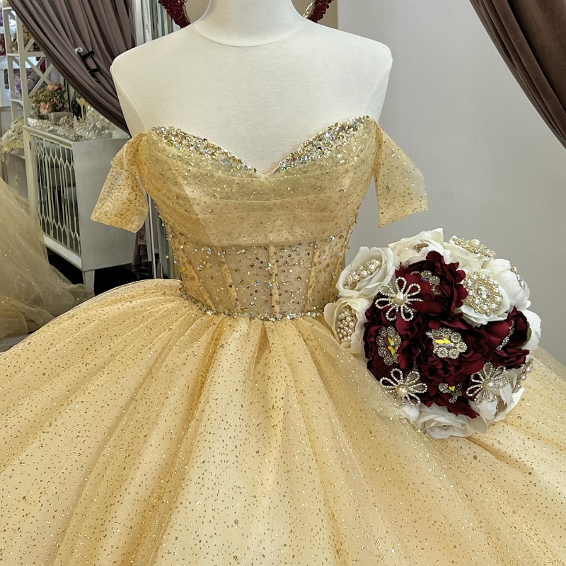 Yellow Shiny Quinceanera Dresses For Sweet 16 Girls Beads Crystal Sweetheart Princess Ball Gowns Floor Length Tull Vestidos 15 De 0629
