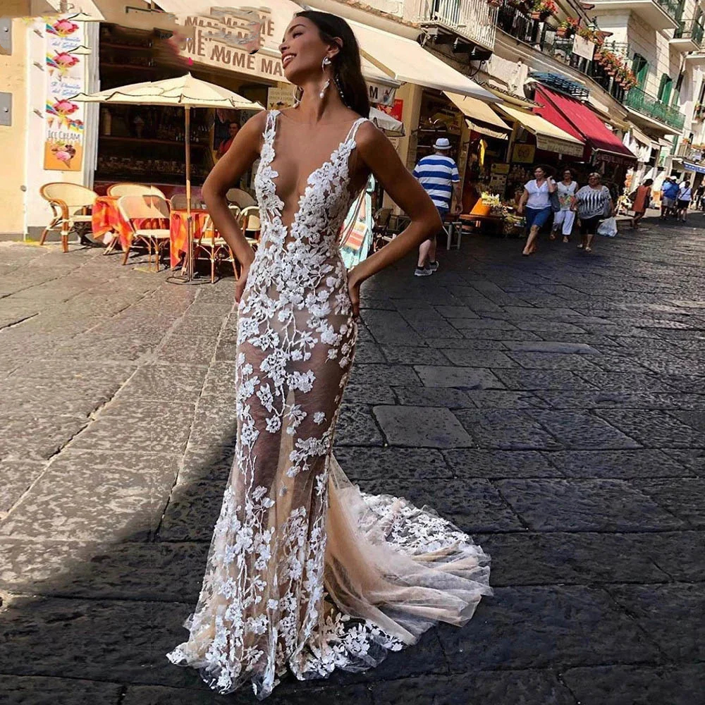 Boho Wedding Beach Mermaid Dresses Lace Appliques Deep V Neck Illusion Sexy Bridal Gowns Summer Sleeveless Long Women Dress