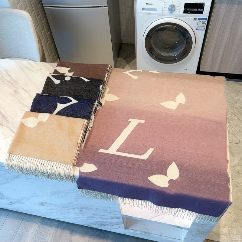 Designer Cashmere Long Shawl Luxury Gradient Printing and Dyeing Thickened Scarf Soft Touch Winter Warm Hijab Silk Scarf Western Fashion