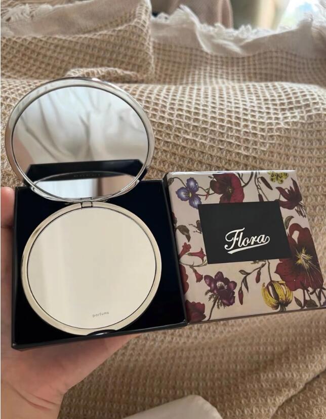 Mirrors Compact Mirrors Top Quality New Gold Travel Makeup Compact Stainless Steel Metal Pocket Vanity 2 Sided Women Portable Folding Mirror Gift CL25