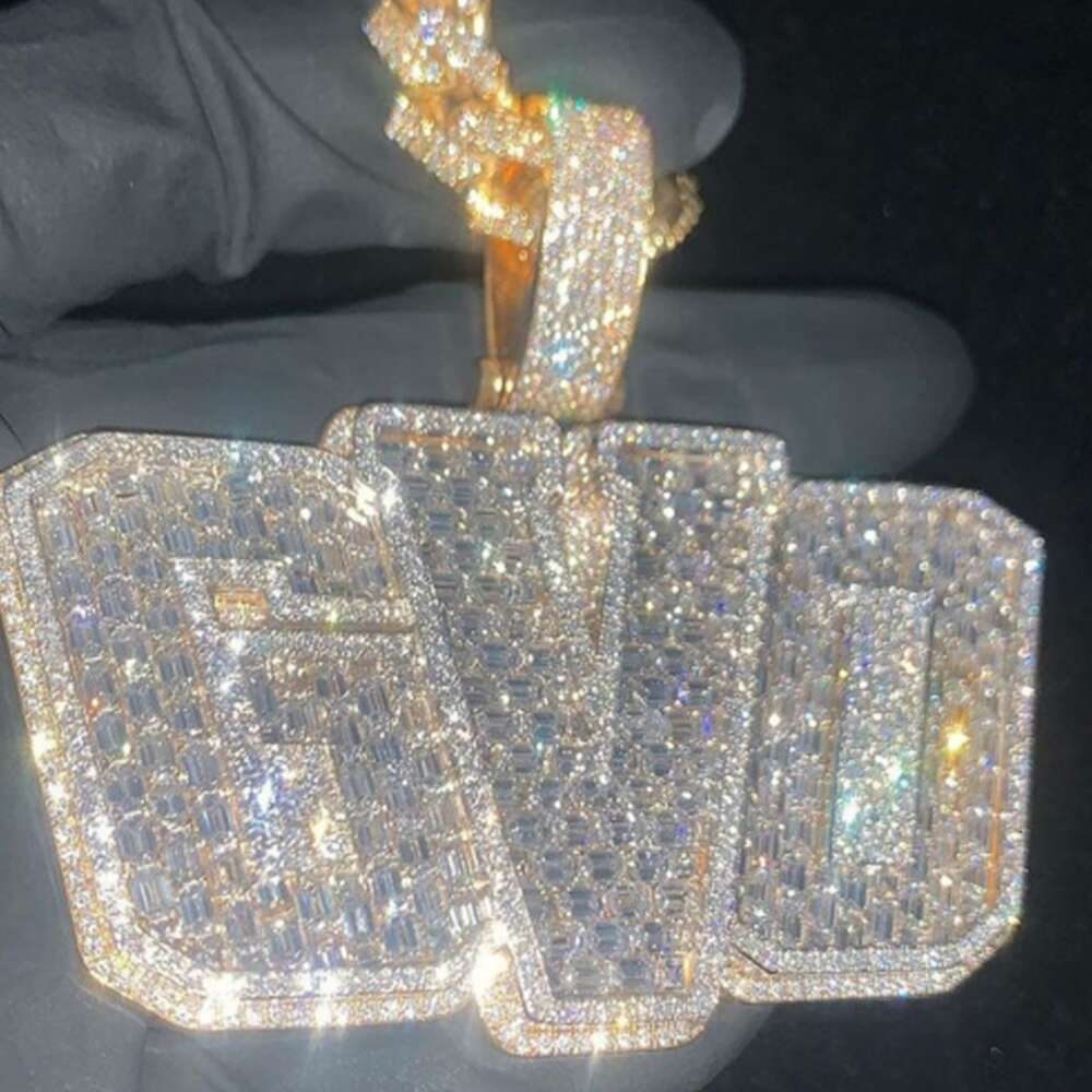 NUSKI Design Two Tone VVS D Moissanite 3D Fully Iced Out 5A CZ Chain Hand Setting Custom Pendant Jewelry