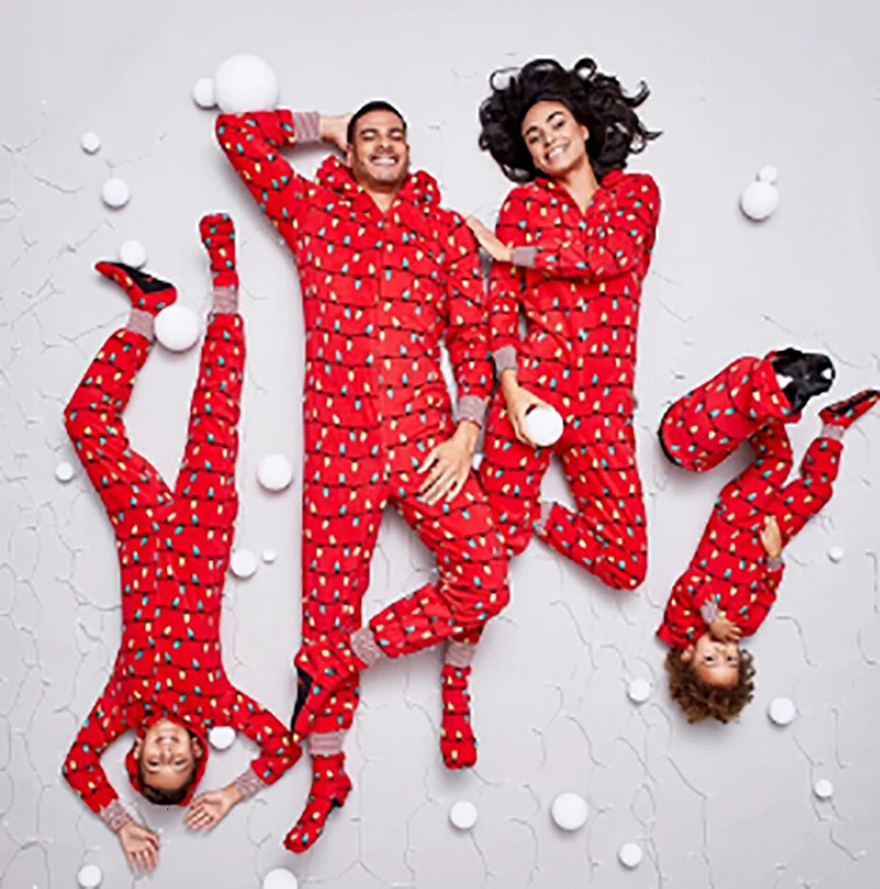 Family Matching Outfits Christmas Pajamas Onesis Parent-Child Matching Sleepwear Jumpsuit String Lights Pattern Zipper Xmas Romper with Hood for Famil