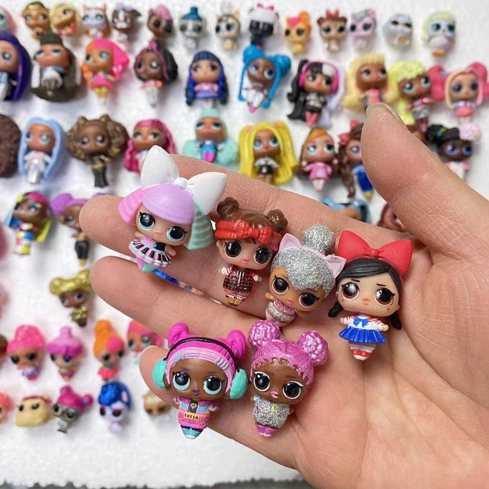 Other Toys 10 20 Pcs Random Send Unique Mini Surprise Doll Action Figure Fashion For Gifts 231215