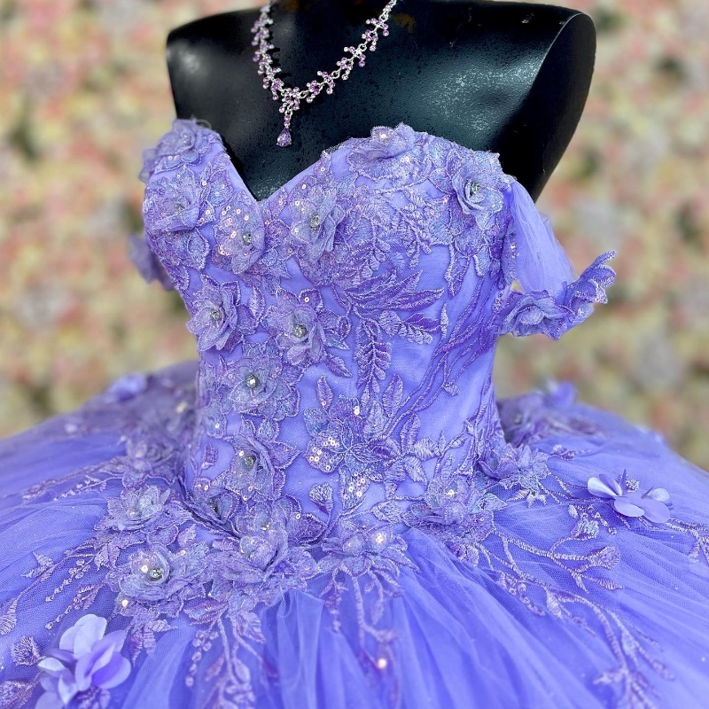 Lavender Shiny Princess Quinceanera Dresses Ball Gown Off The Shoulder Tulle Appliques Lace wer Beads Sweet 16 Dress Vestido De 15 Anos