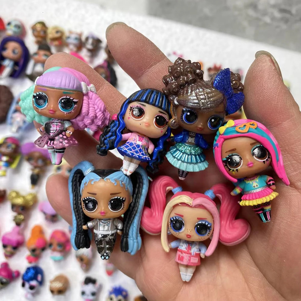 Other Toys 10 20 Pcs Random Send Unique Mini Surprise Doll Action Figure Fashion For Gifts 231215