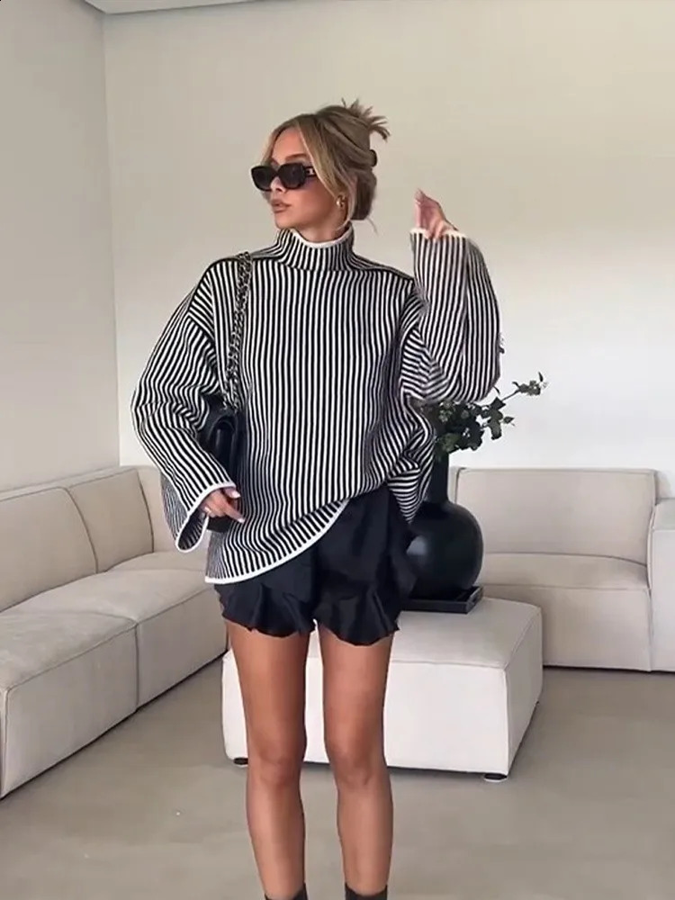 Women's Sweaters Vertical Stripe High Collar Warm Sweater Oversized Fashion Long Sleeve Thicken Pullover Autumn Women Elegant Casual Streetwear 2