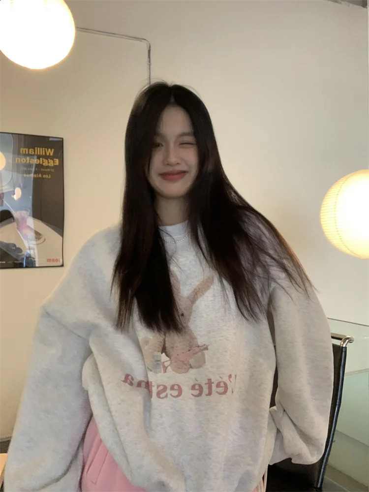 Womens Hoodies Sweatshirts Hikosaka Fashion Sweet Cartoon Printed Hoodie Oneck Long sleeved Y2k Top of the line Clothing Full Casual Sports Shirt 2312