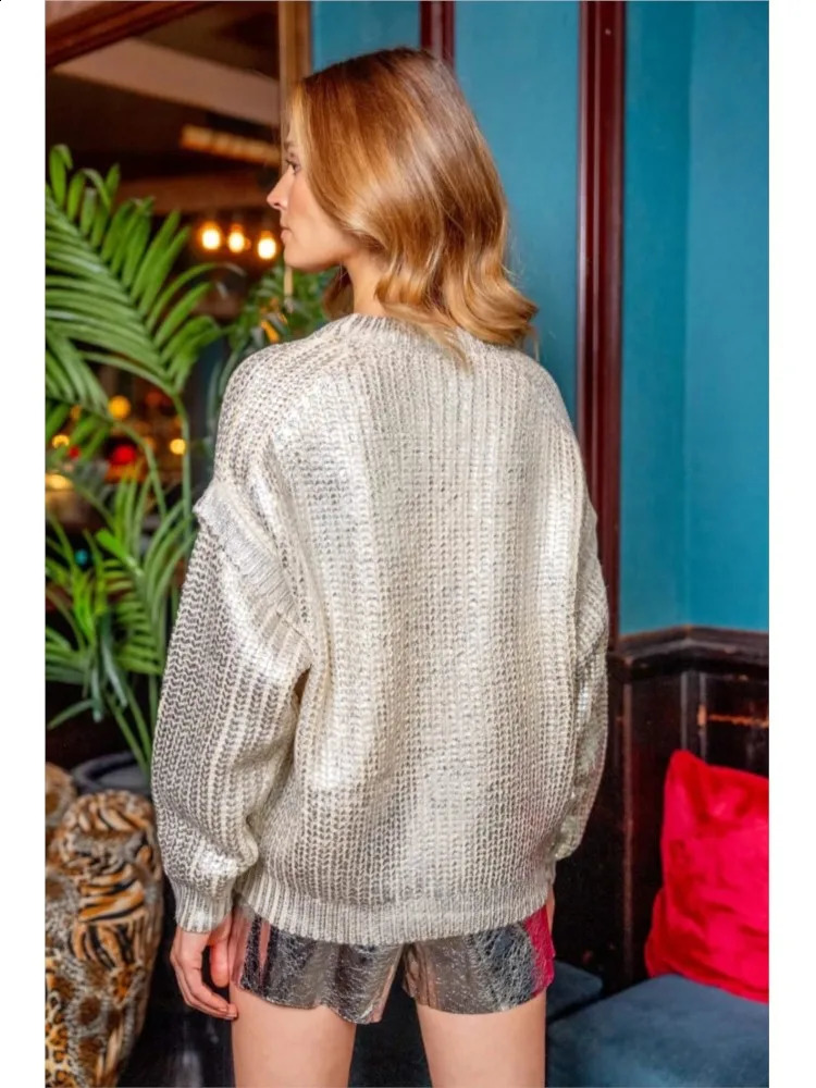 Women's Sweaters Solid Mental Color Lantern Sleeve Knit Sweaters Women Pullover Chic Thick Warm Oversized Loose Pullover Ladies Casual Knitwear 2