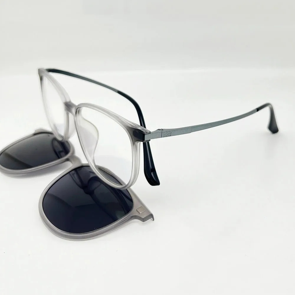 Fashion Sunglasses Frames Magnet Eyeglasses Full Rim Optical Frame With Sunglasses Clip Square Shape Glasses 3019 231215