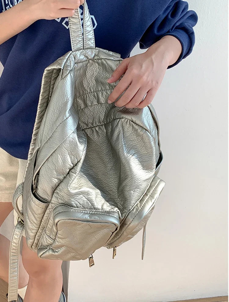 New Free Shipping Designer Bag Evening Bags LEFTSIDE 2025S Sier Travel Zipper Back Pack Korean Fashion Simple Solid Colorbackpack For Women School Tee