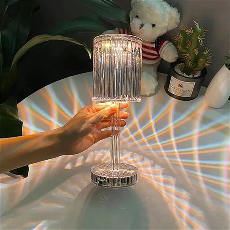 Novelty Items Crystal Table Lamp 3/16 Colors Usb Charging Touch Lamp Diamond Bedroom Atmosphere Lights LED Light Night For Home Xmas Decor 231216
