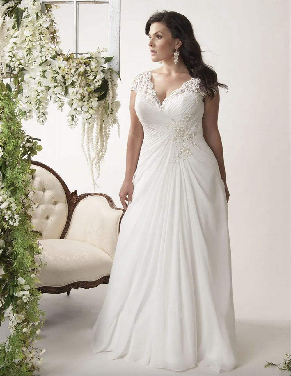 V-neck Cap Sleeves Plus Size Wedding Dresses Chiffon Appliqued Lace Open Back Drape Side Ruched Bodice Bridal Gown Free shipping Free