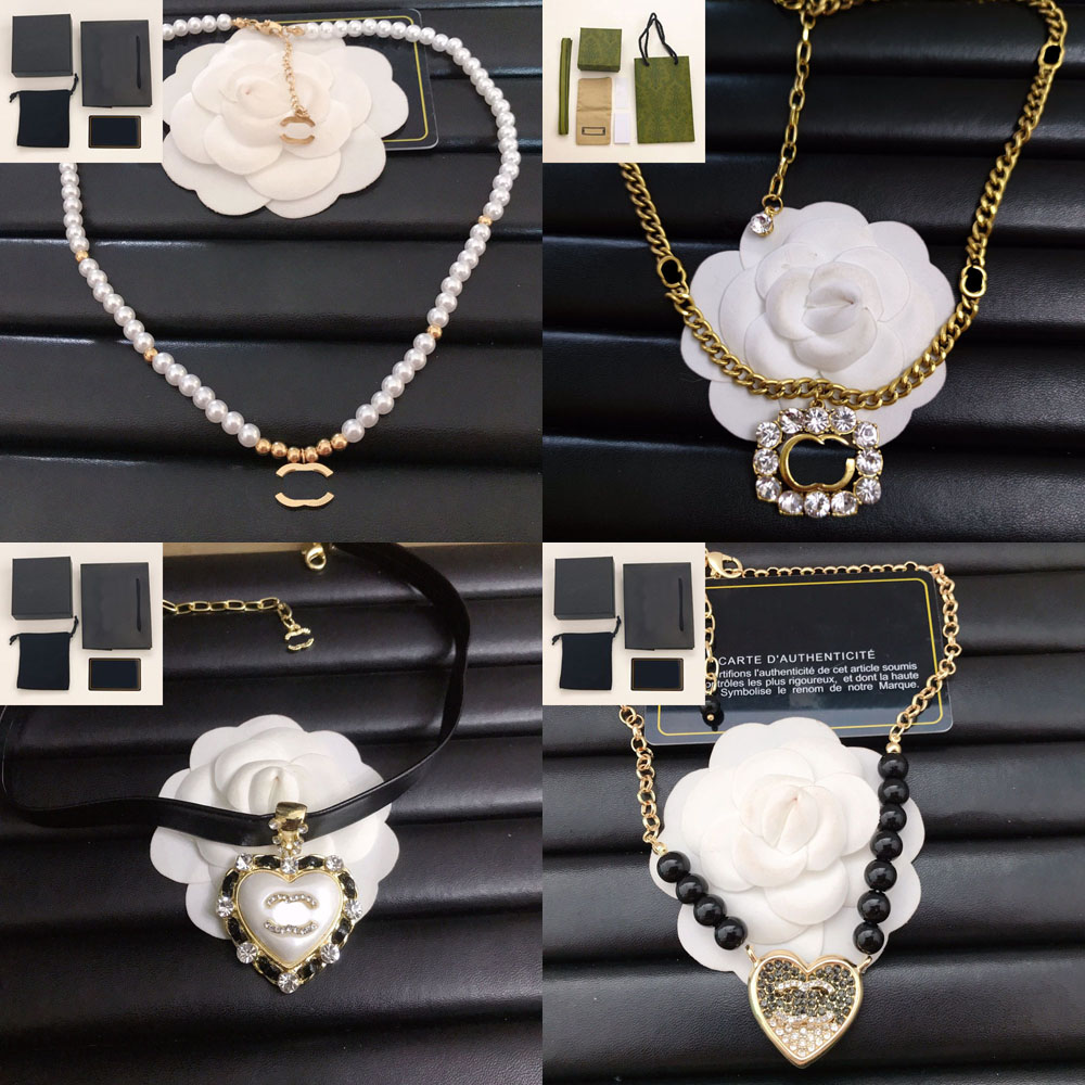 Charm Designer Necklace Heart Pendant Gold-plated Titanium Steel Brand Letter Womens Link Chains Choker Diamond Pearl Jewelry Christmas Gift with Box