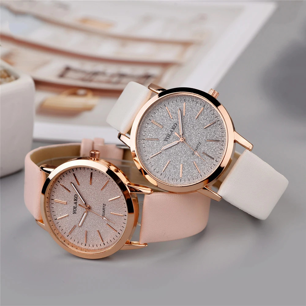 Other Watches Fashion Women Leather Quartz watch 231216