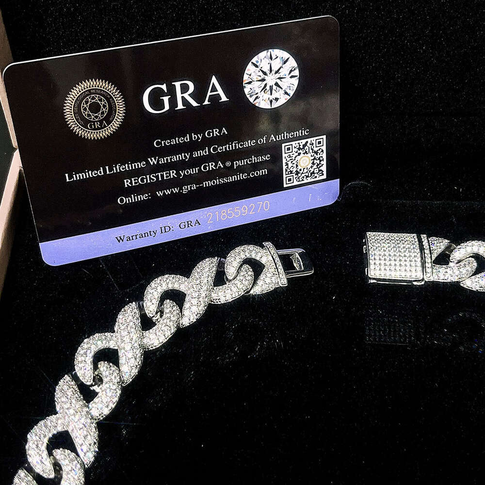Wholesale Hip Hop Stainless Steel Lock Clasp Cuban Necklace 14k 18k Gold Plated Iced Out Men Miami Cuban Link Chain