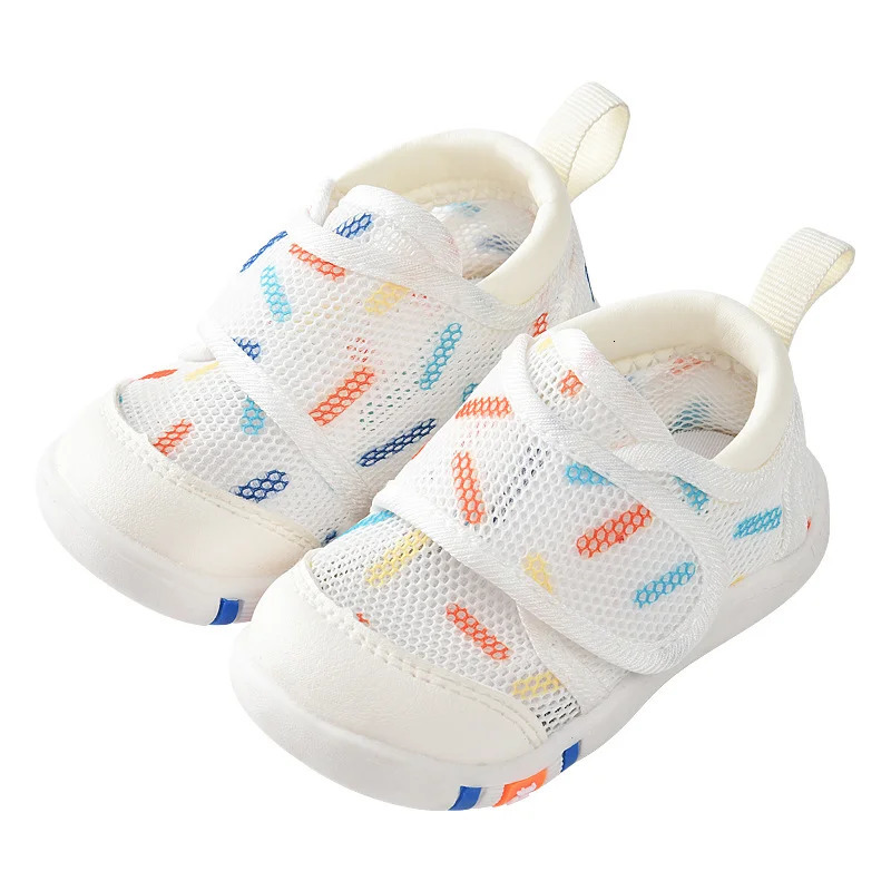 Flat shoes Baby Shoes Boy Girls Summer Breathable Air Mesh Toddler Walking Fashion Hollow Soft Sole Sandals Infant First Walkers 231218