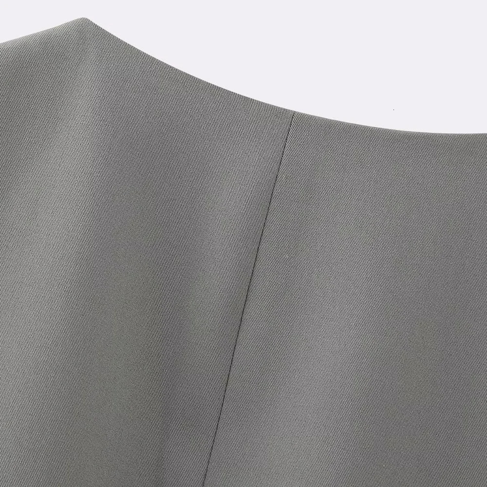 Women's Vests UNIZERA2023 Autumn and Winter Casual Fashion Versatile Classic Tank Top VNeck Slim Fit Vest 231218