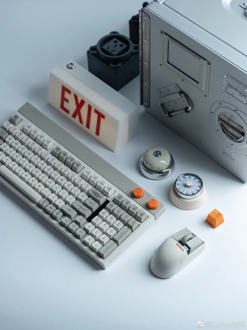 Mice Lofree PBT Mouse Retro Grey 2 4G Wireless Bluetooth 3 Modes Rechargeable Office Game Charging OE909 231216