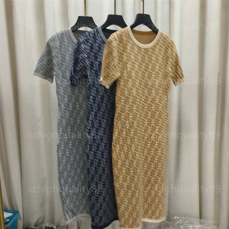 Women Knitted Dress Designer Jacquard Short Sleeve Dress Round Neck Temperament Slim Version Fashion Slimming Vestidos Womens Dresses For Woman Clothing