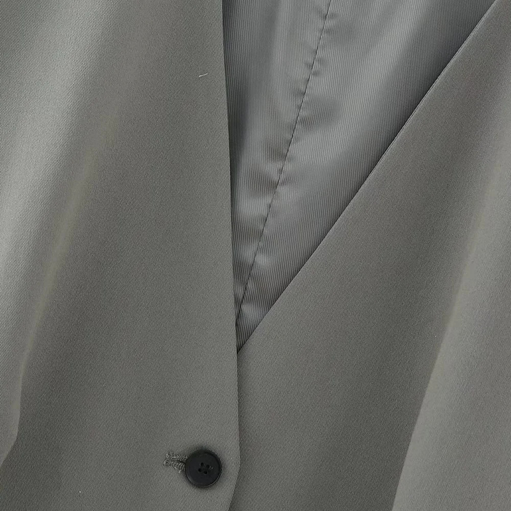 Women's Vests UNIZERA2023 Autumn and Winter Casual Fashion Versatile Classic Tank Top VNeck Slim Fit Vest 231218