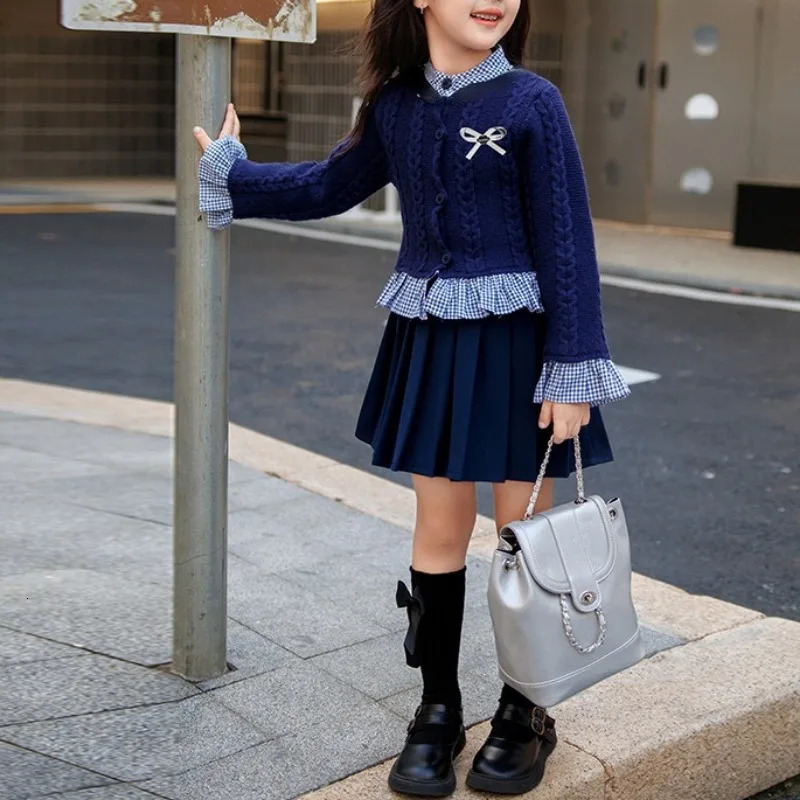 Clothing Sets Girls Clothes Autumn Winter Long Sleeve Knitted Sweater Tops Skirt Fashion Korean College Style Kids Suits 2 7Yrs 231218