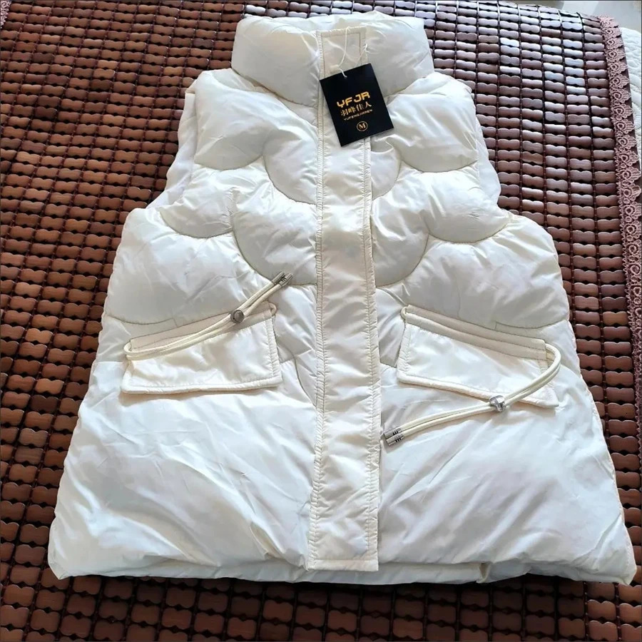 Women's Vests 2023 Oversized 4xl Glossy Vest Thick Warm Women Coats Winter Basic Sleeveless Cottonpadded Outwear Korean Allmatch Loose Tops 23121