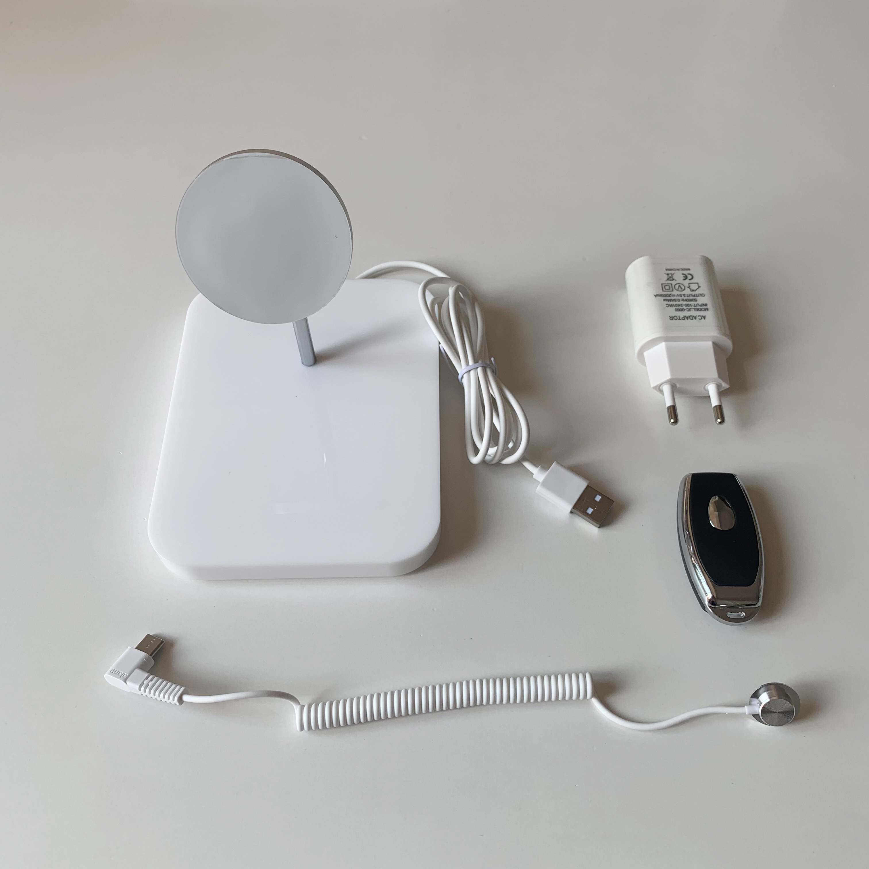 Mobile Phone Security Anti-Theft Alarm Display Stand For All Brand Phone With Wireless Charging Function