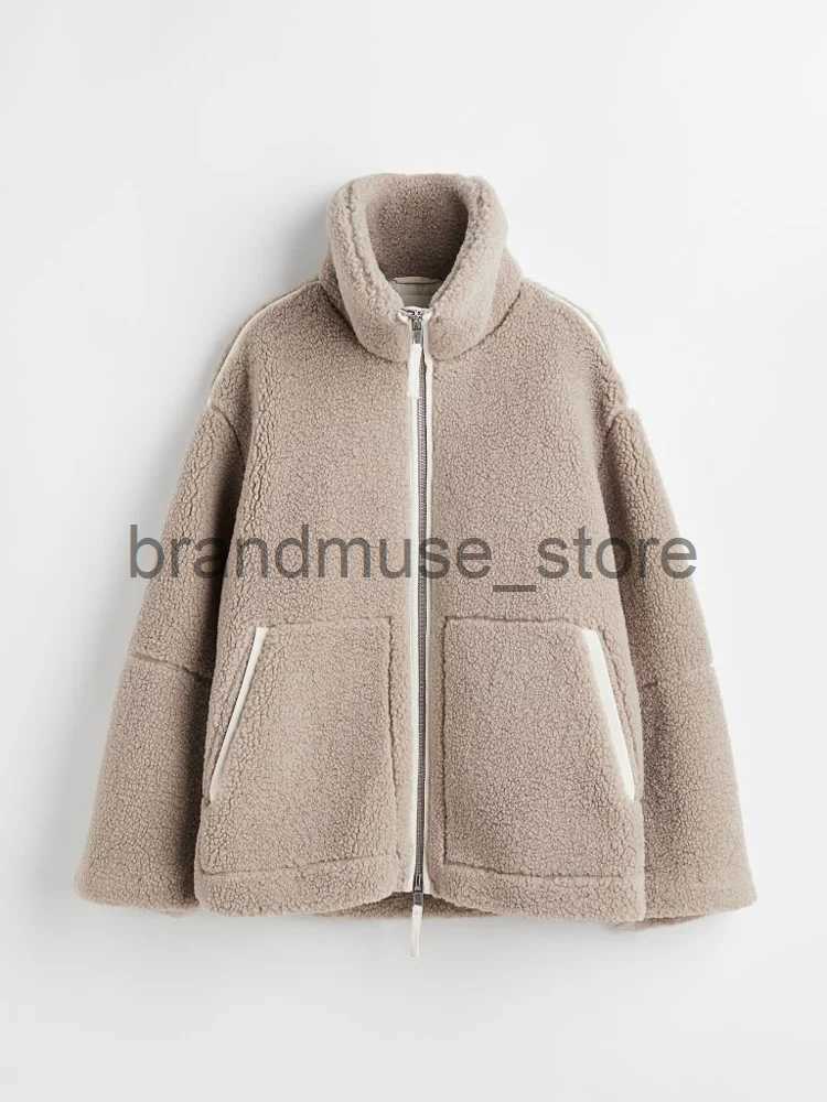 Women's Jackets Winter Wool Fleece Women's Coat Warm Long Sleeve Turtleneck Female Coats 2023 Autumn Fashion Streetwear Ladies Overcoat J231