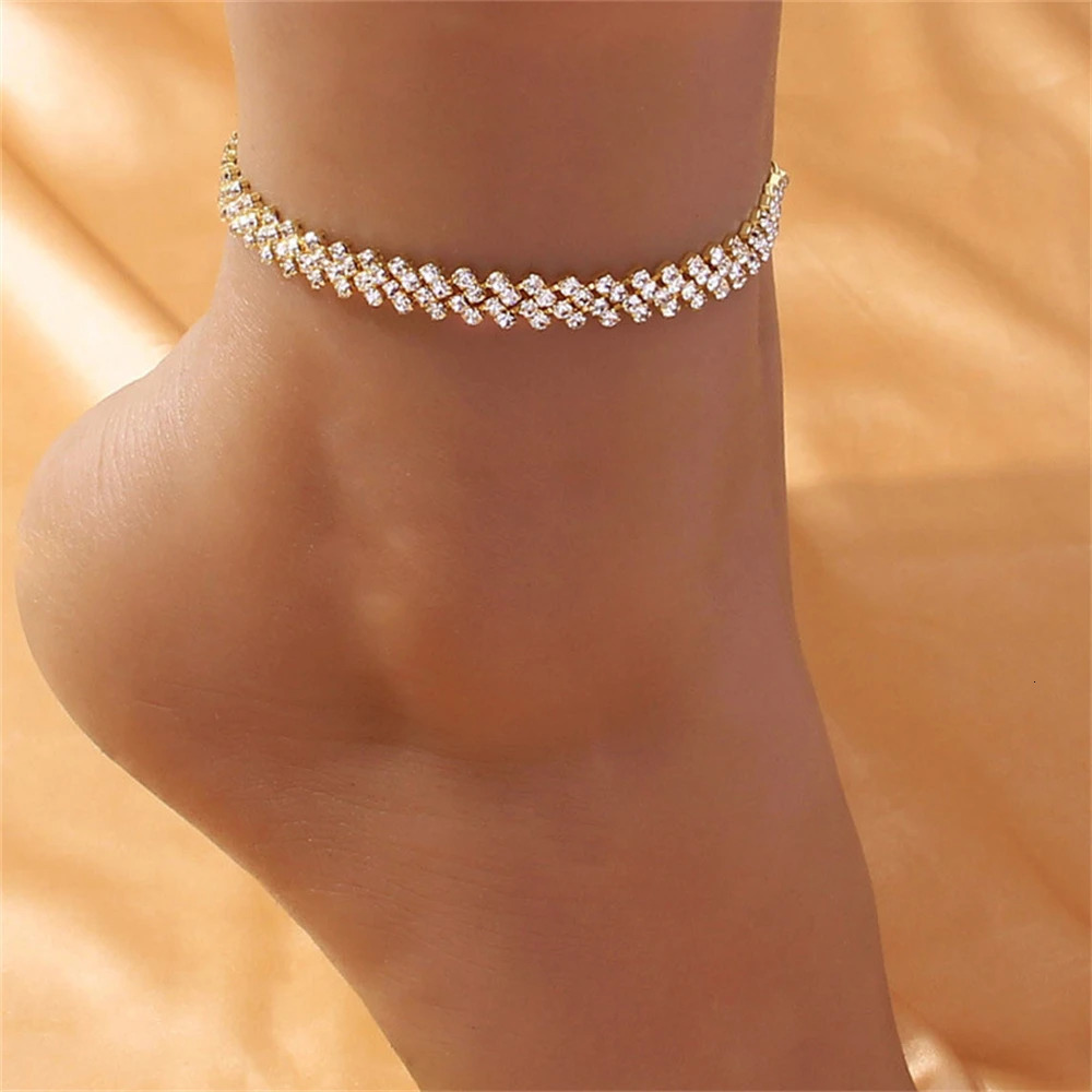 Charm Bracelets Exquisite Full Anklet For Women Fashion Heart Cross Star Shape Foot Chains Ankle Accessories Jewelry Gifts 231219