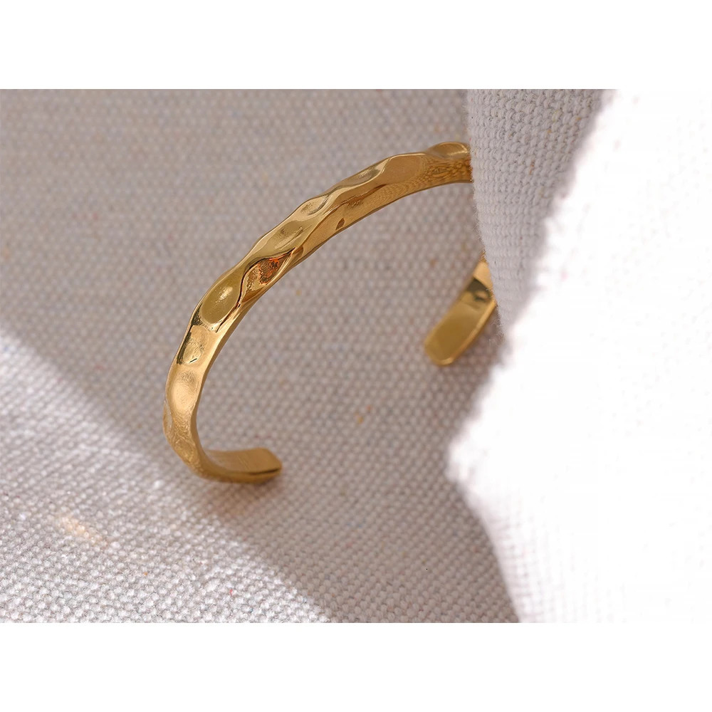 Bangle Yhpup Minimalist Gold Color Tarnish Free Fashion Stainless Steel Bracelet Metal Texture Simple Open Charm Wrist Jewelry 231219