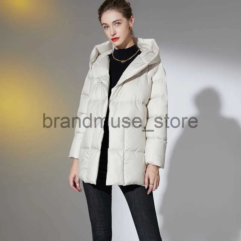 Women's Down Parkas 2023 Winter Women's Down Jackets Ultra Light Warm Casual Coat Female Puffer Jacket With a Belt Plus Size Hooded Parka Ov